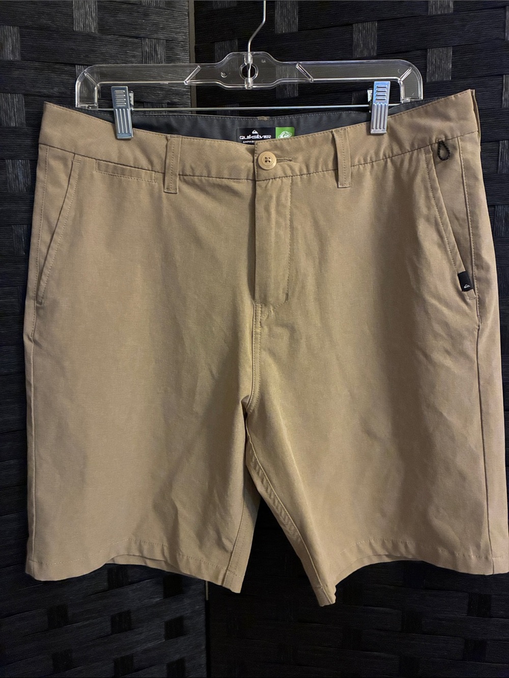 Quiksilver Amphibian Men's Khaki Straight Fit Flat Front Shorts